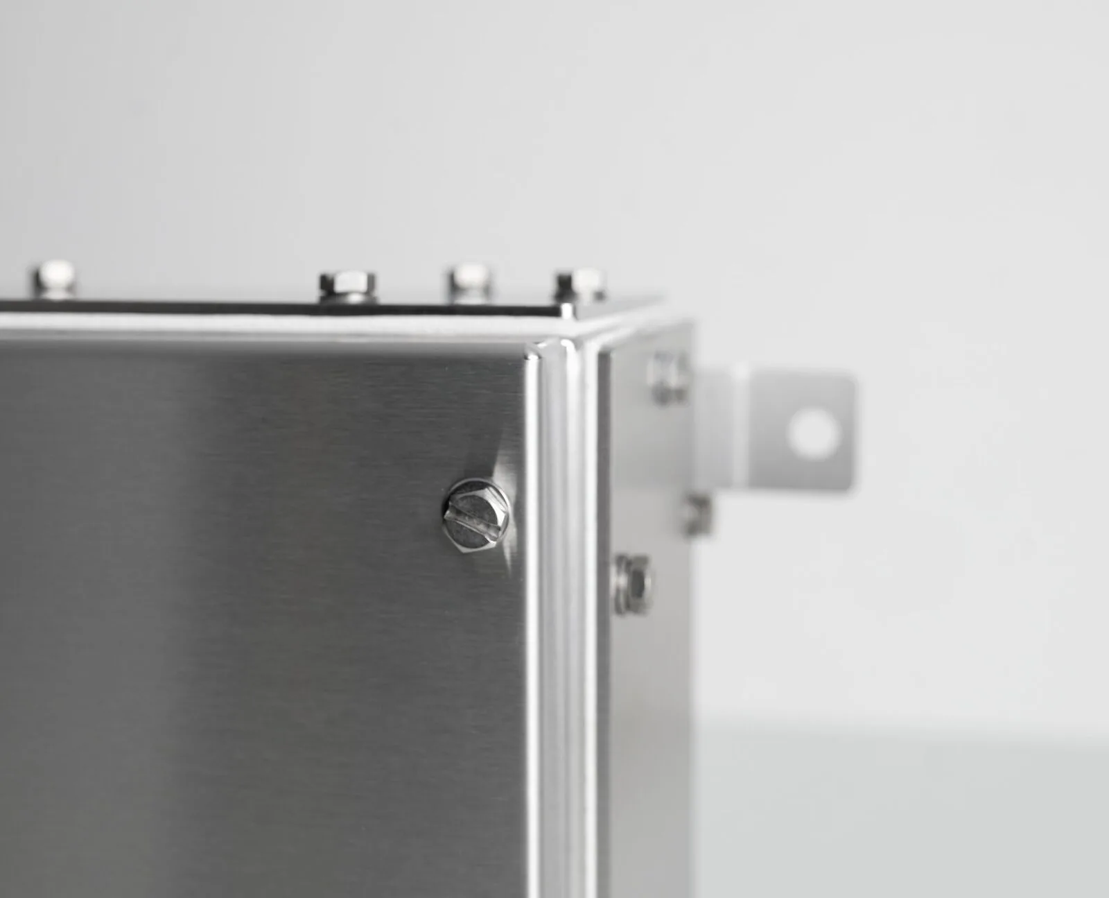 iSTB lid fastener detail · A4 stainless