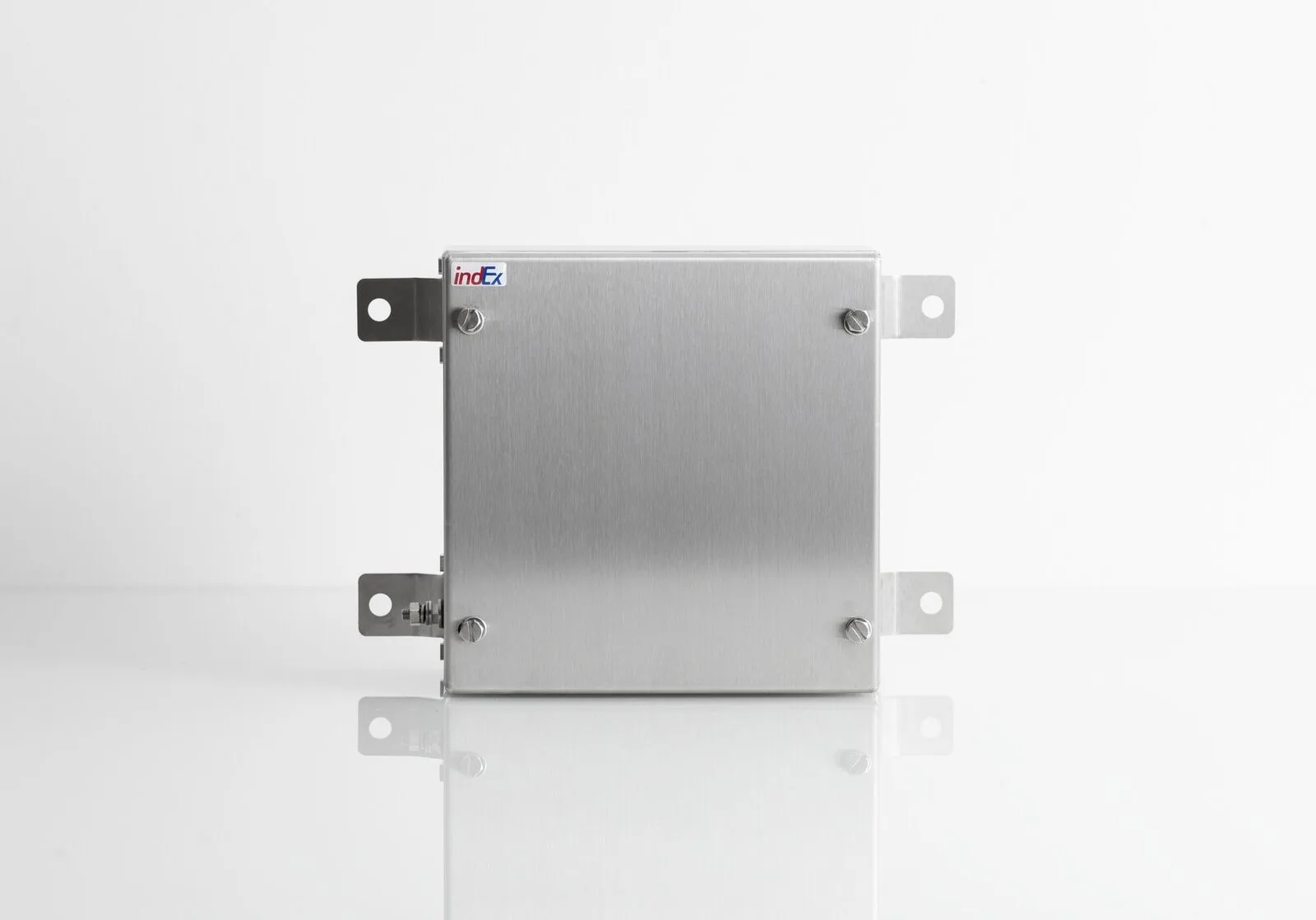 iSTB · 200×200×150 · Ex e